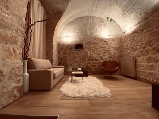 Loft Design Dans Hotel Particulier Montpellier Exterior photo